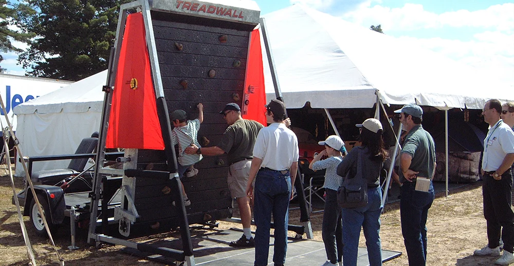 towable Climbing simulators, Climbing walls