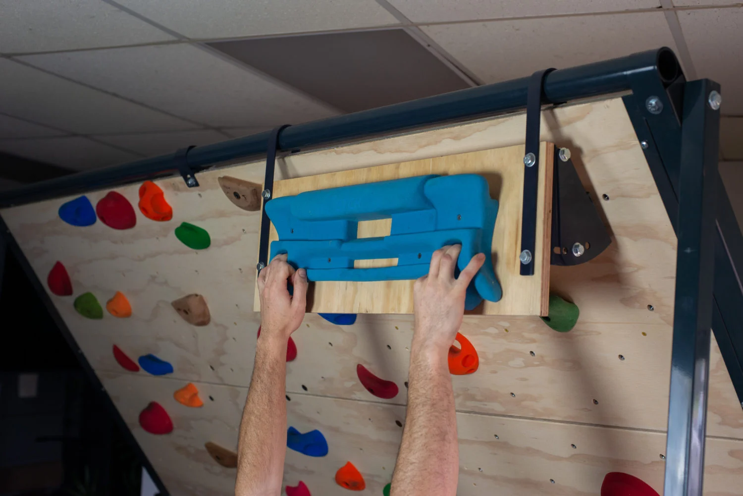 Boulderboard® Hangboard Bracket - Image 3